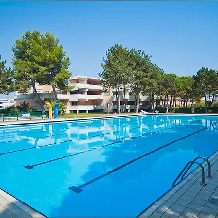 Solarium Pool * Bibione